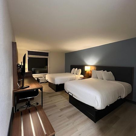Wingate By Wyndham Dublin Near Claytor Lake State Park Exterior photo